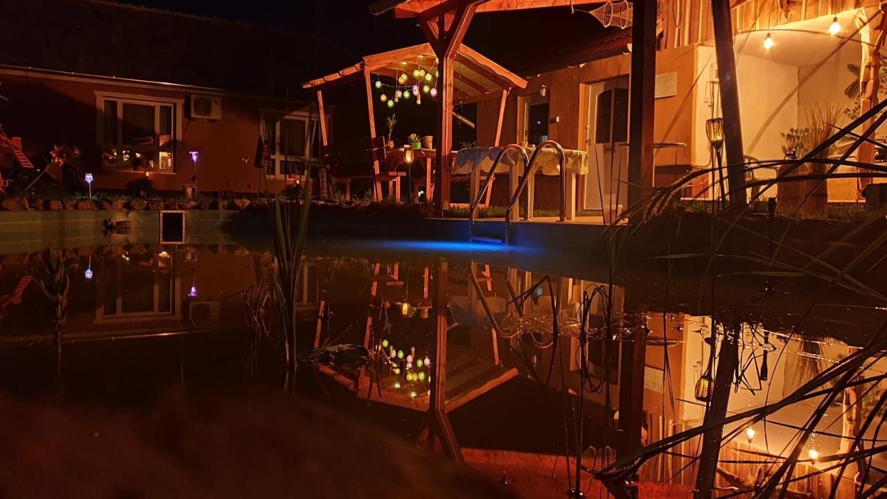 Grevia Apartmanok Poroszló Екстериор снимка