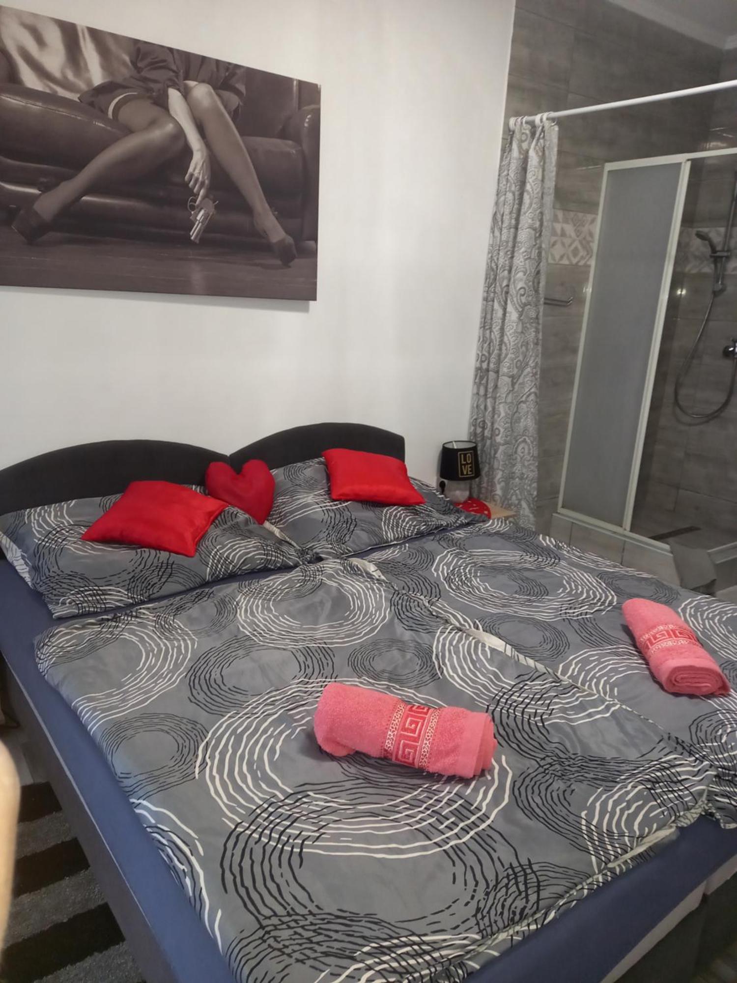 Grevia Apartmanok Poroszló Екстериор снимка