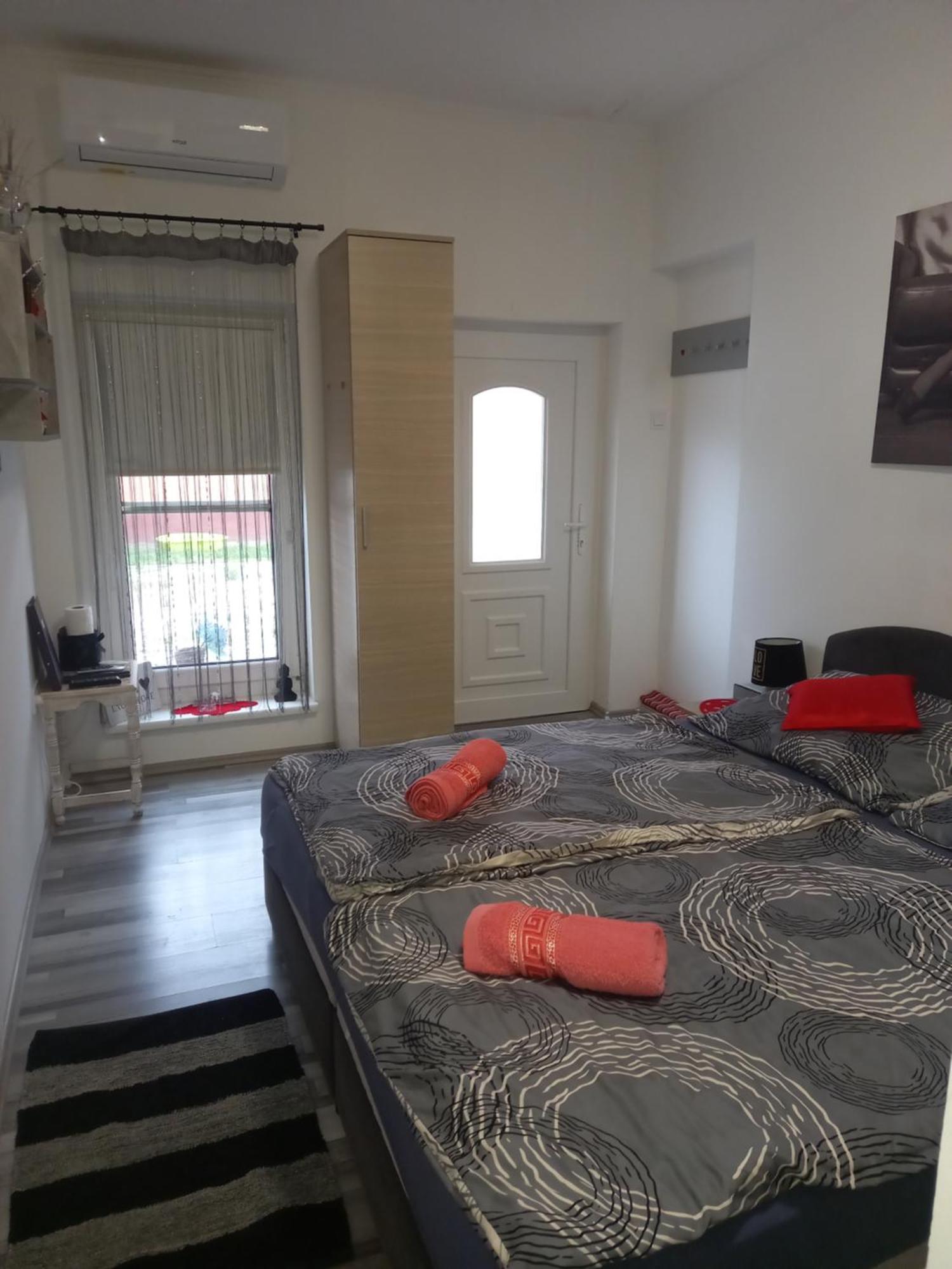 Grevia Apartmanok Poroszló Екстериор снимка