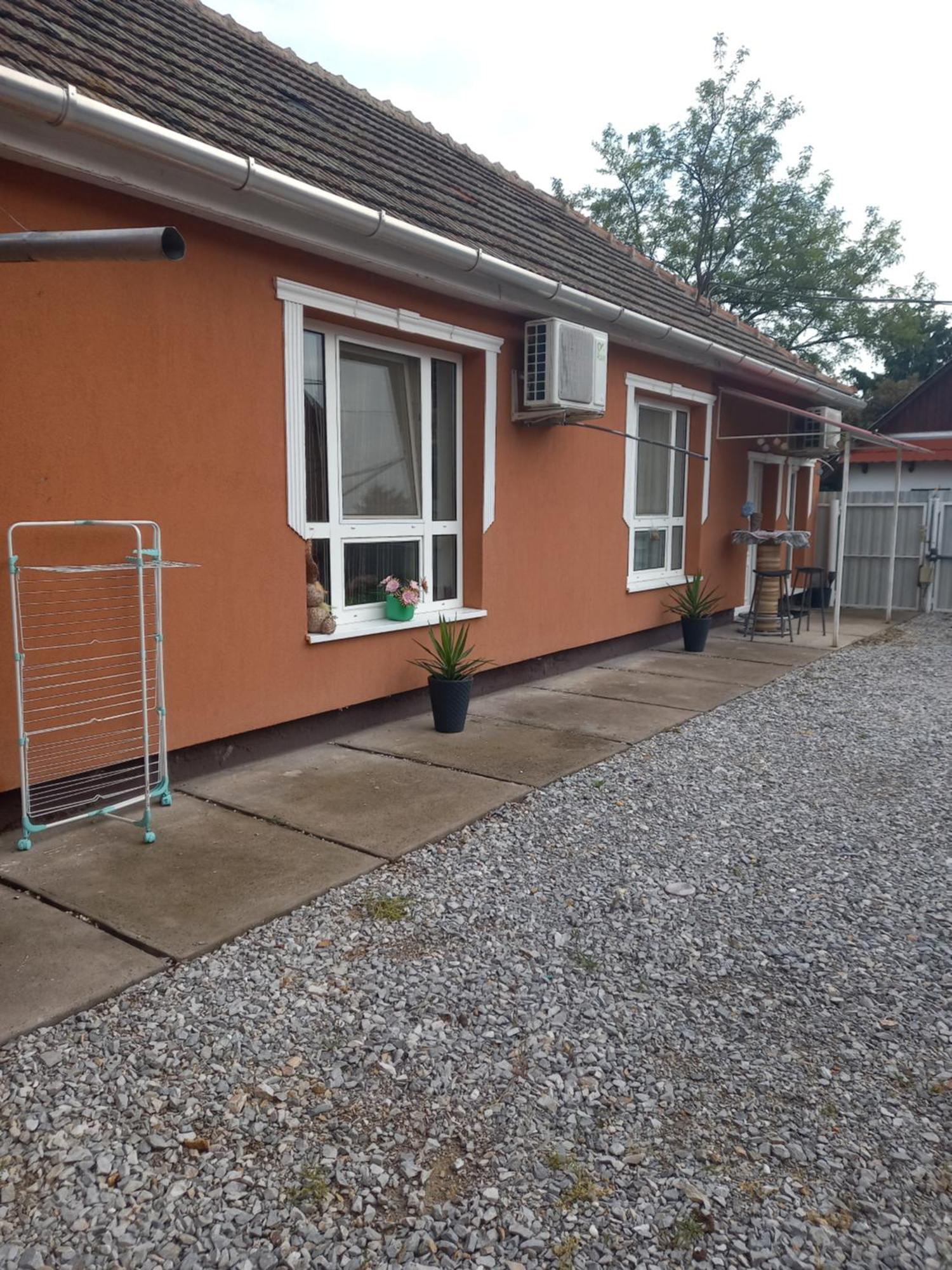 Grevia Apartmanok Poroszló Екстериор снимка