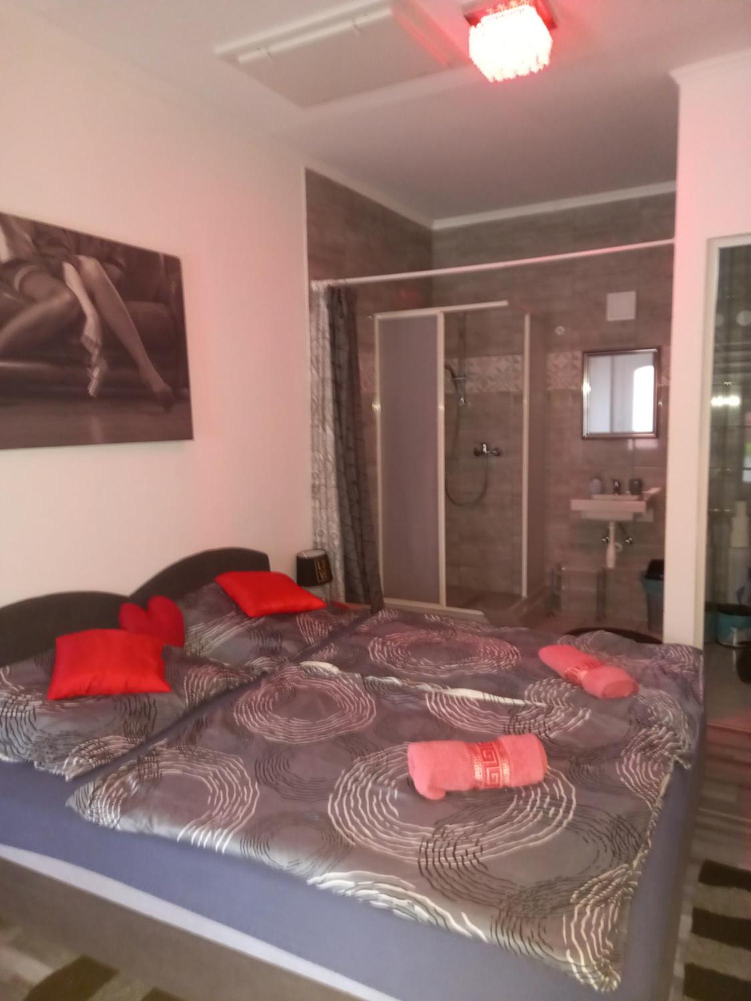 Grevia Apartmanok Poroszló Екстериор снимка